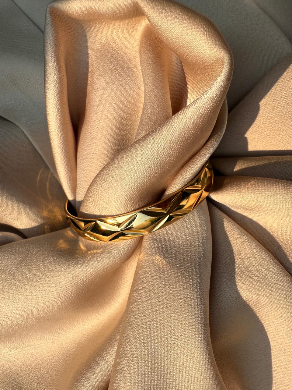 Gold Quilted Bangle Bracelet for Kids